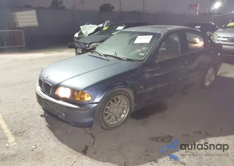 2001 BMW 330I z USA, uszkodzony, nr VIN WBAAV53471FJ72331